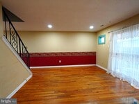 Building Photo - 51 Hollybrooke Dr