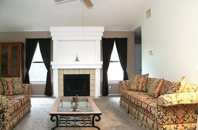 Building Photo - 7307 Chainfire Cir