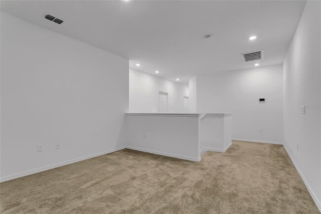 Building Photo - 15067 Willow Arbor Cir
