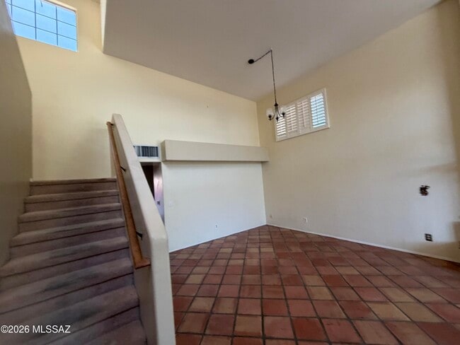Building Photo - 3777 N Camino Leamaria
