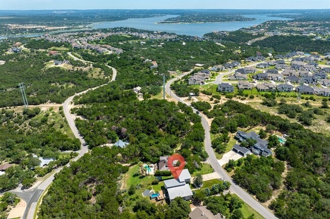 Building Photo - 3610 Crosswind Dr