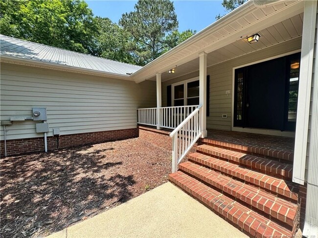 Building Photo - 4011 Woods Ct