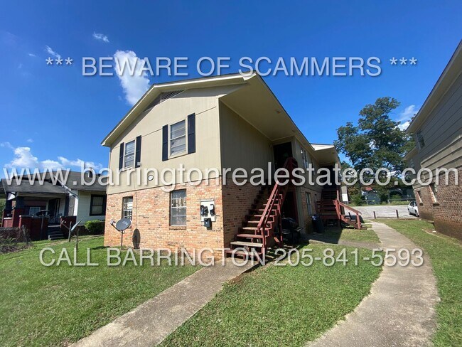 Building Photo - 1116 4th Ave W