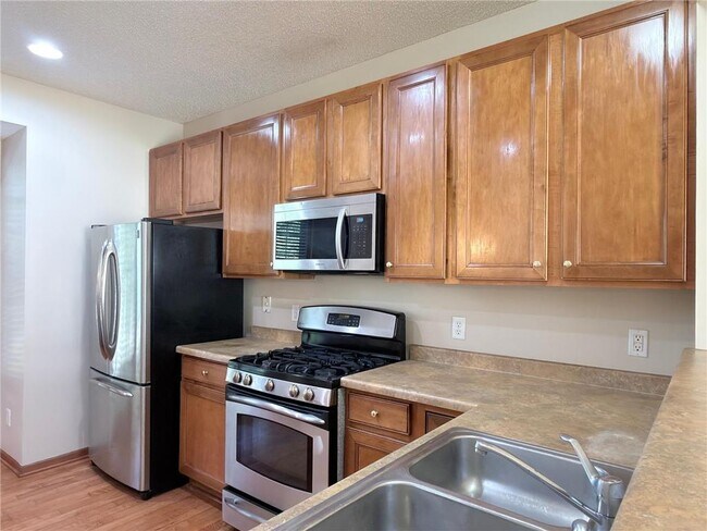 Building Photo - 9972 Vervain Dr