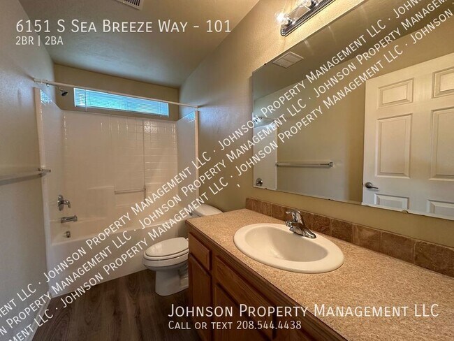 Building Photo - 6151 S Sea Breeze Way