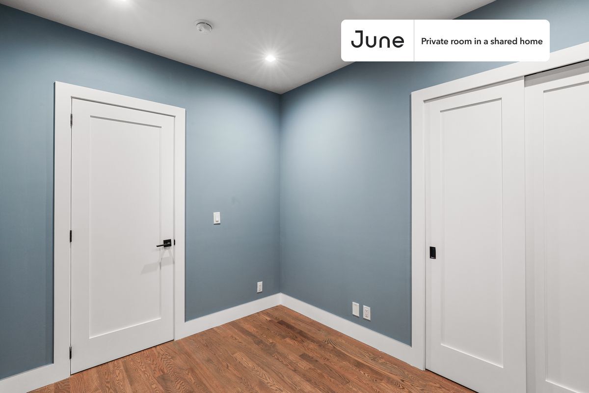 Building Photo - Room in Shared 4 bed/2 bath home in West Harlem