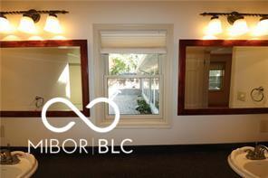Building Photo - 6030 Crows Nest Dr