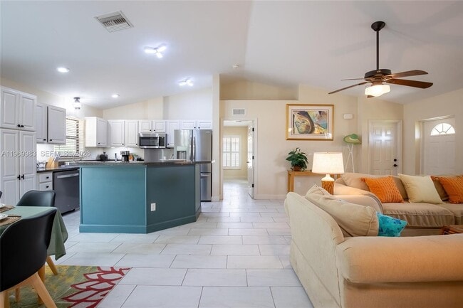 Building Photo - 36 Quail Roost Rd