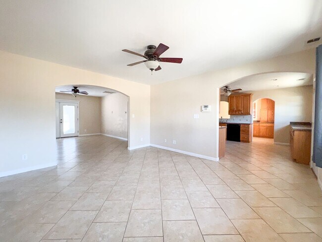 Building Photo - A Beautiful 2 Bedroom Home with Office and 2 Bonus Room