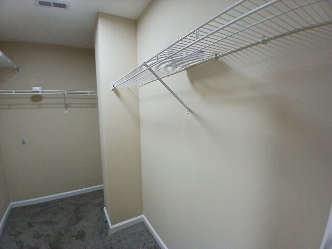 Building Photo - 4761 Habersham Way SE