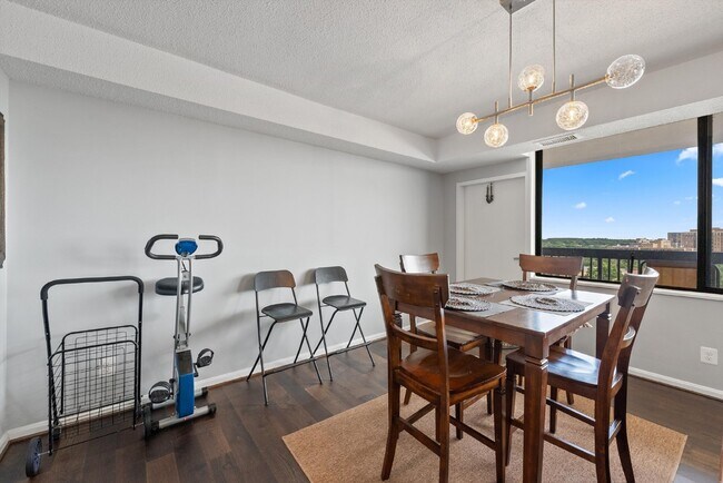 Building Photo - Awesome opportunity to rent a condo with $60K in upgrades!