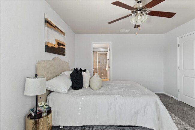 Building Photo - 208 Callahan Ln