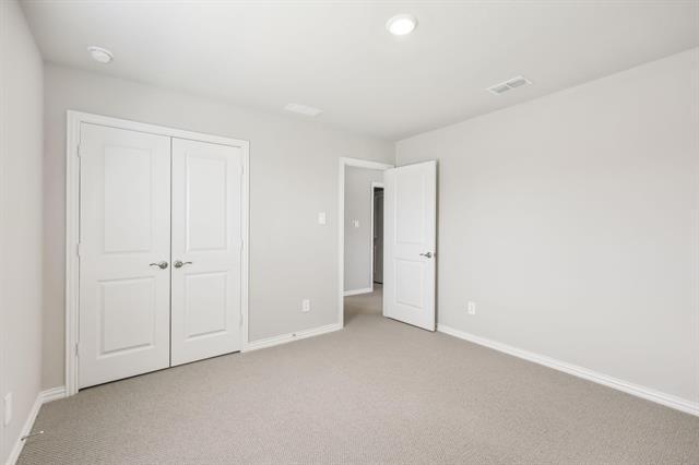 Building Photo - 502 Blanton St