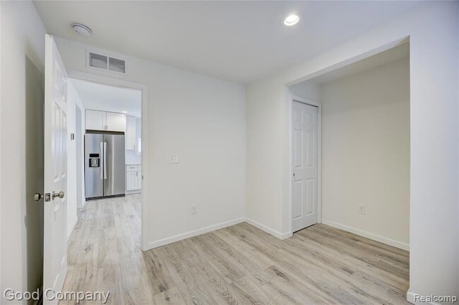 Building Photo - 23826 Kate Ave