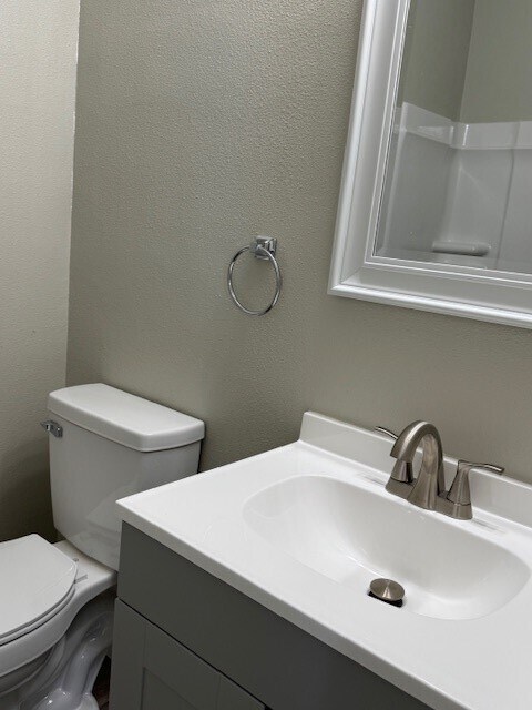 Building Photo - 4905 Bernardo De Galvez Ave