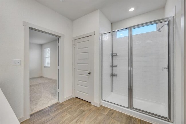 Building Photo - 210 Big Cypress Byu Rd