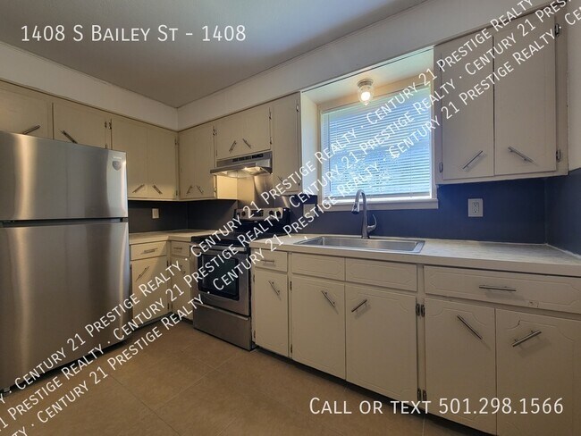 Building Photo - 1408 S Bailey St