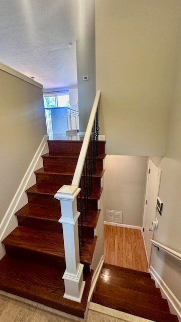 Building Photo - 6518 Middleshire Ct