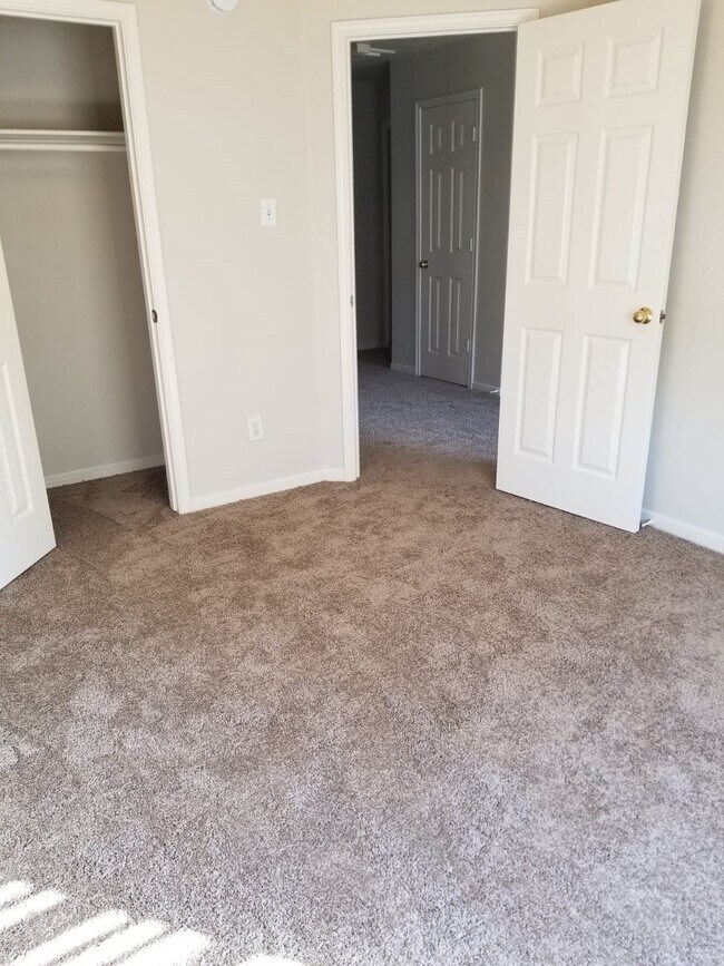 Building Photo - 19634 Tully Meadows Ct