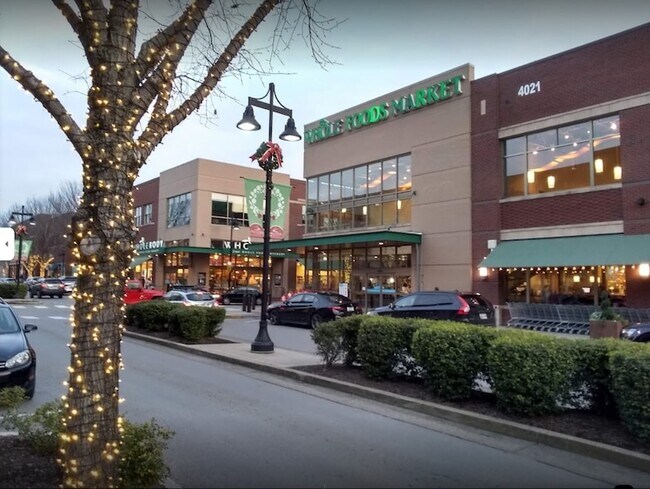 Building Photo - 2116 Hobbs Rd