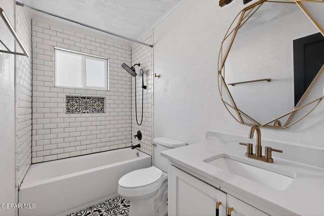 Building Photo - 6203 Trowbridge Dr