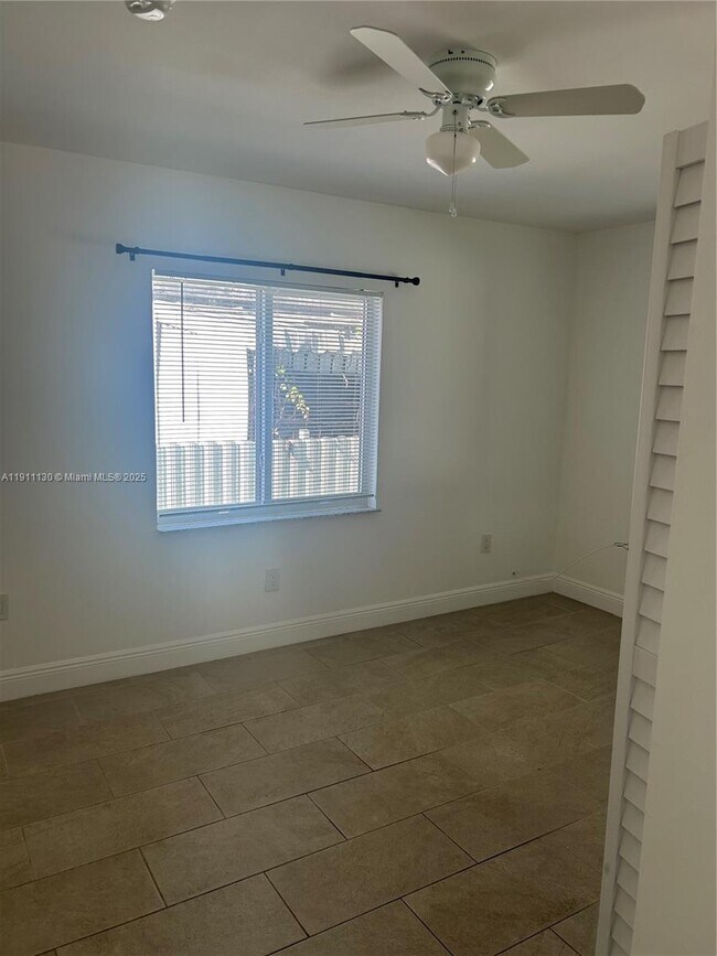 Building Photo - 711 NW 55th St