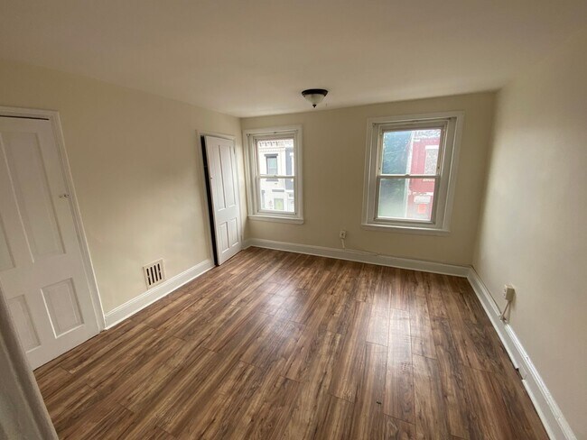 Building Photo - 3117 W Gordon St