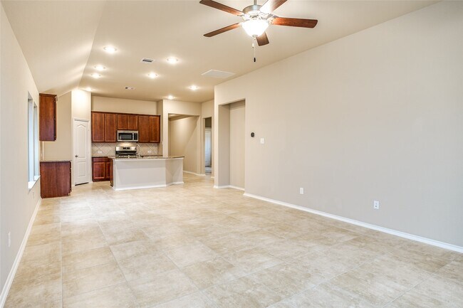 Building Photo - 20222 Rainflower Bay Ln