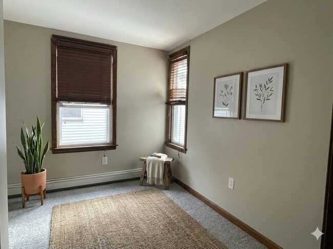 Building Photo - 118 Aiken Ave