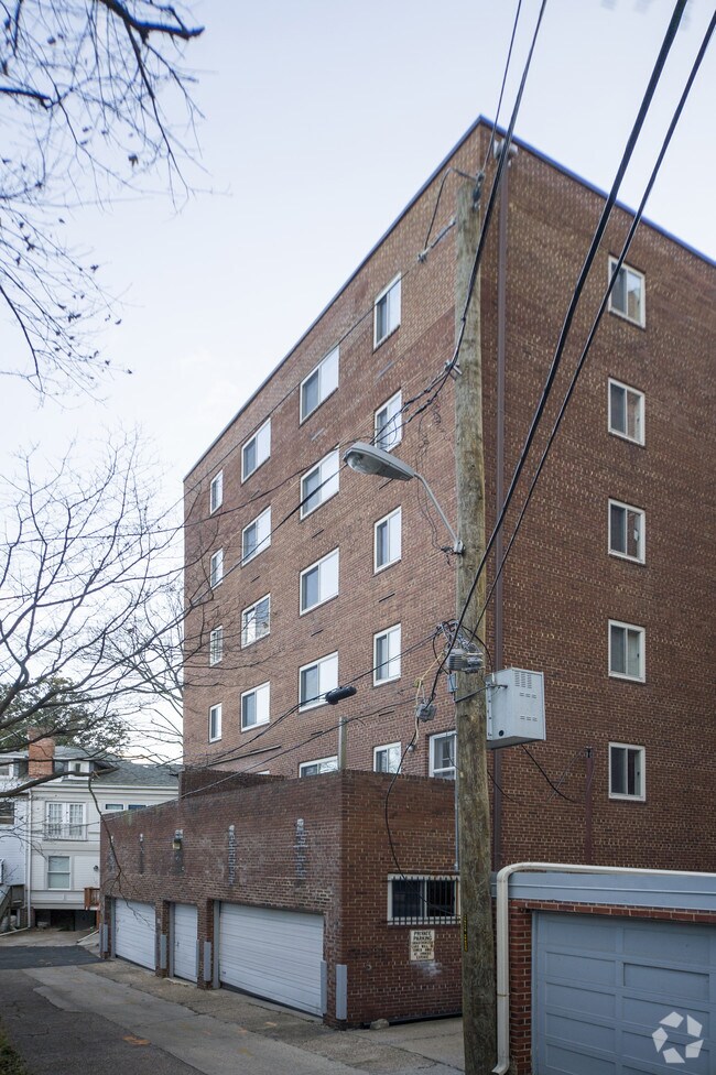 Building Photo - Jocelyn House Condominium