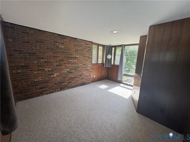 Building Photo - 10309 Wycliff Rd
