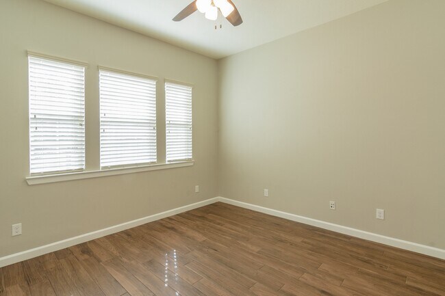 Building Photo - 3407 Sunlight Hill Ln