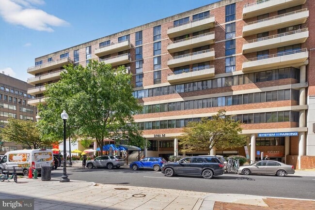 Building Photo - 1200-1200 23rd St NW