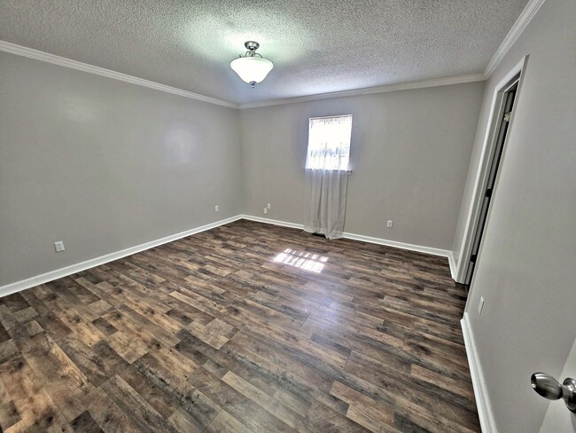 Building Photo - ***Move in Special *** HOUSE FOR RENT - PR...