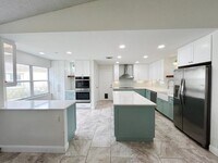 Building Photo - 6376 Breckenridge Cir