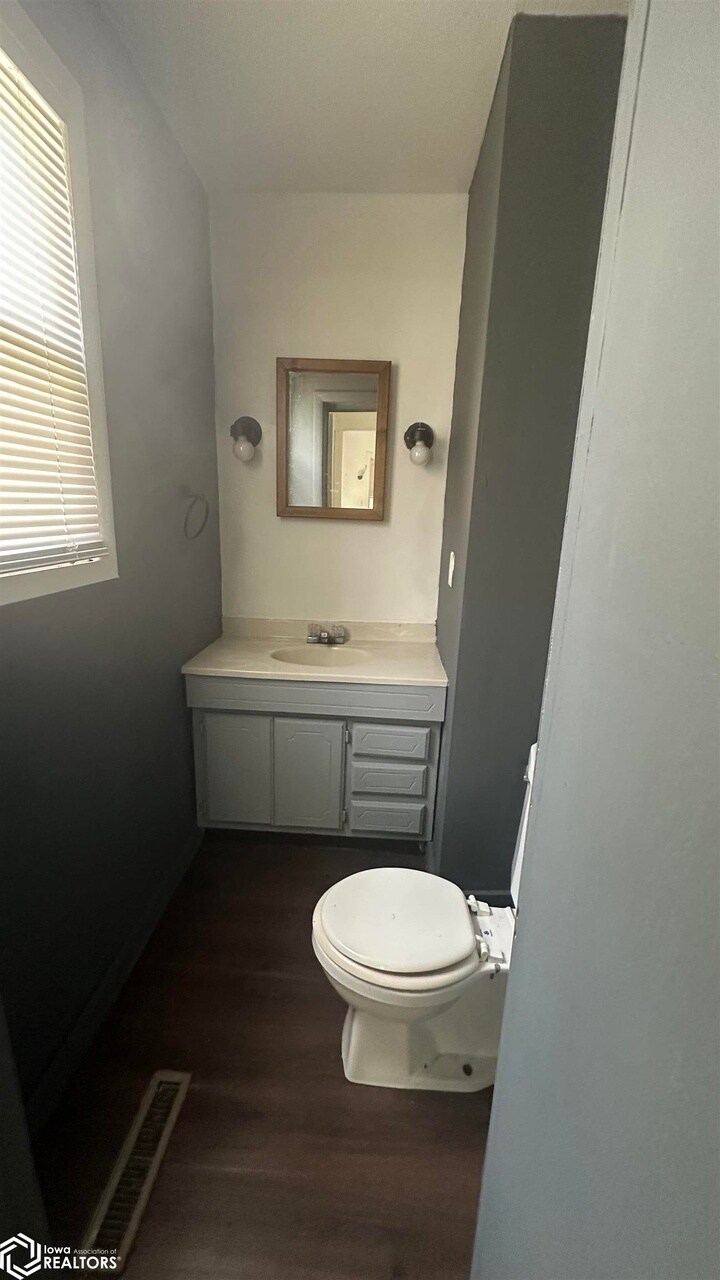 Building Photo - 1434 Avenue D