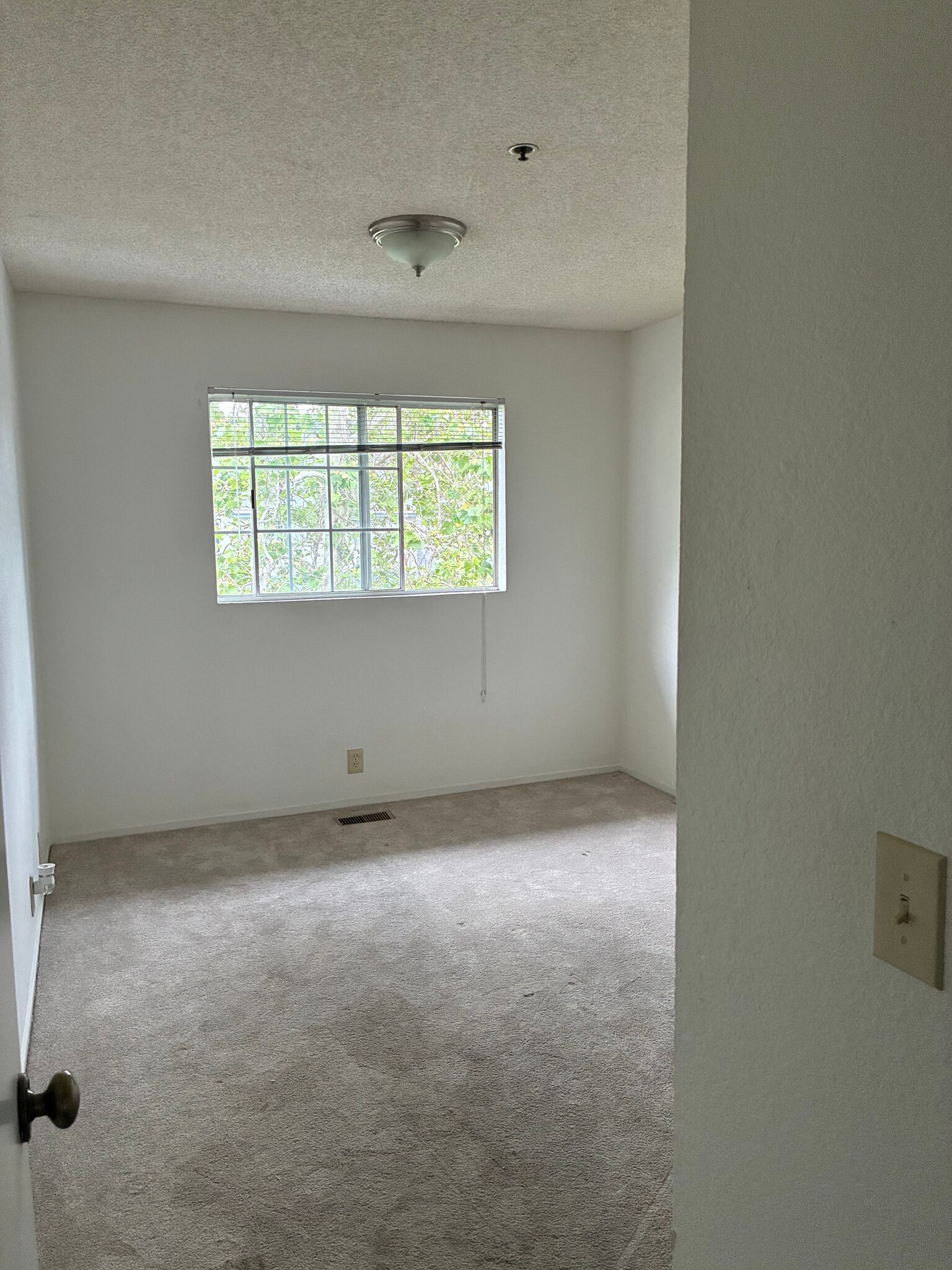 Bedroom 2 - 1025 Southwood Dr