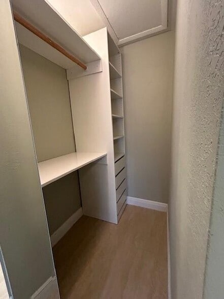 Building Photo - 4757 Sunny Palm Cir