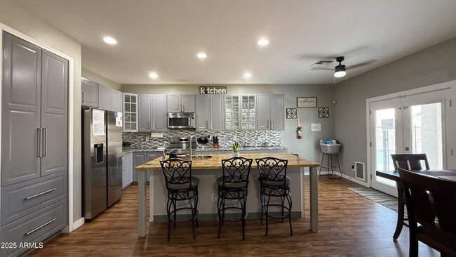 Building Photo - 3552 N Excalibur Pl