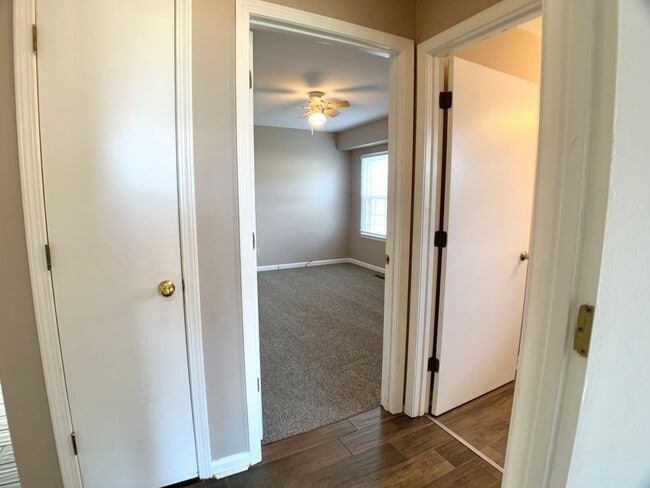 Building Photo - 3310 Mallard Dr