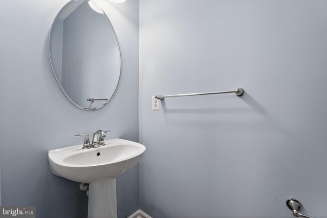 Building Photo - 8419 Jacqueline Ct