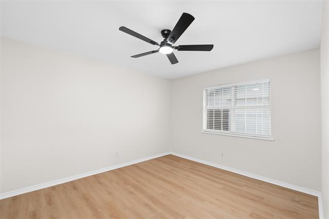 Building Photo - 8822 Miami Dr