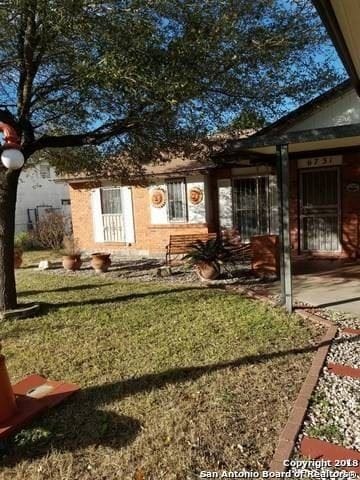 Building Photo - 3 br, 1.5 bath House - 6731 Red Bluff