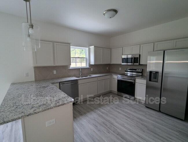 Building Photo - 114 Alcove Ct