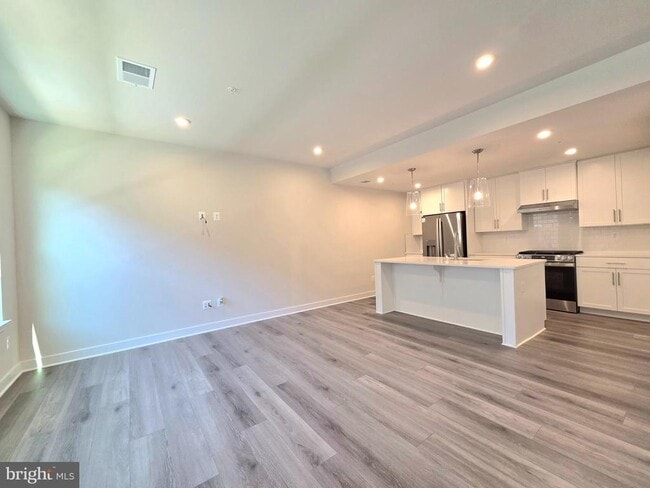 Building Photo - 4540 Dandelion Lp
