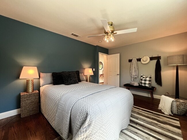 Building Photo - Wine Country Retreat with Guest Cottage & Vineyard Views