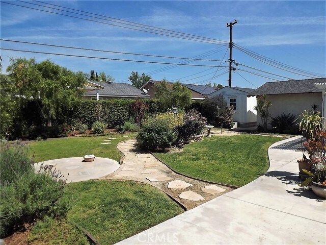 Building Photo - 545 E Vista Del Gaviota Ave