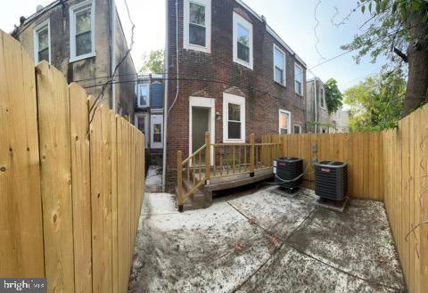 Building Photo - 4525 N 15th St