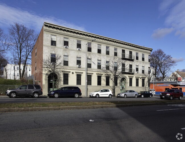 Quincy Geneva 200204 Columbia Rd Boston MA 02121 Apartment Finder