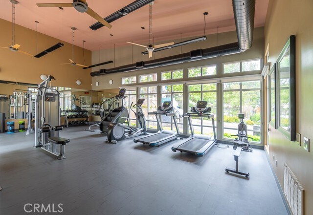 Building Photo - 21 Vantis Dr